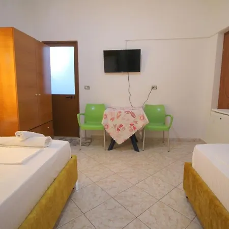 Vilson 3* Saranda